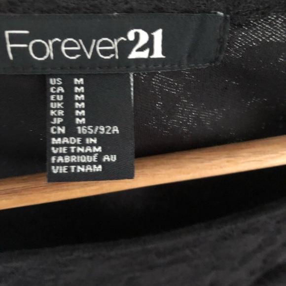 Forever 21 black dress - Picture 3 of 3